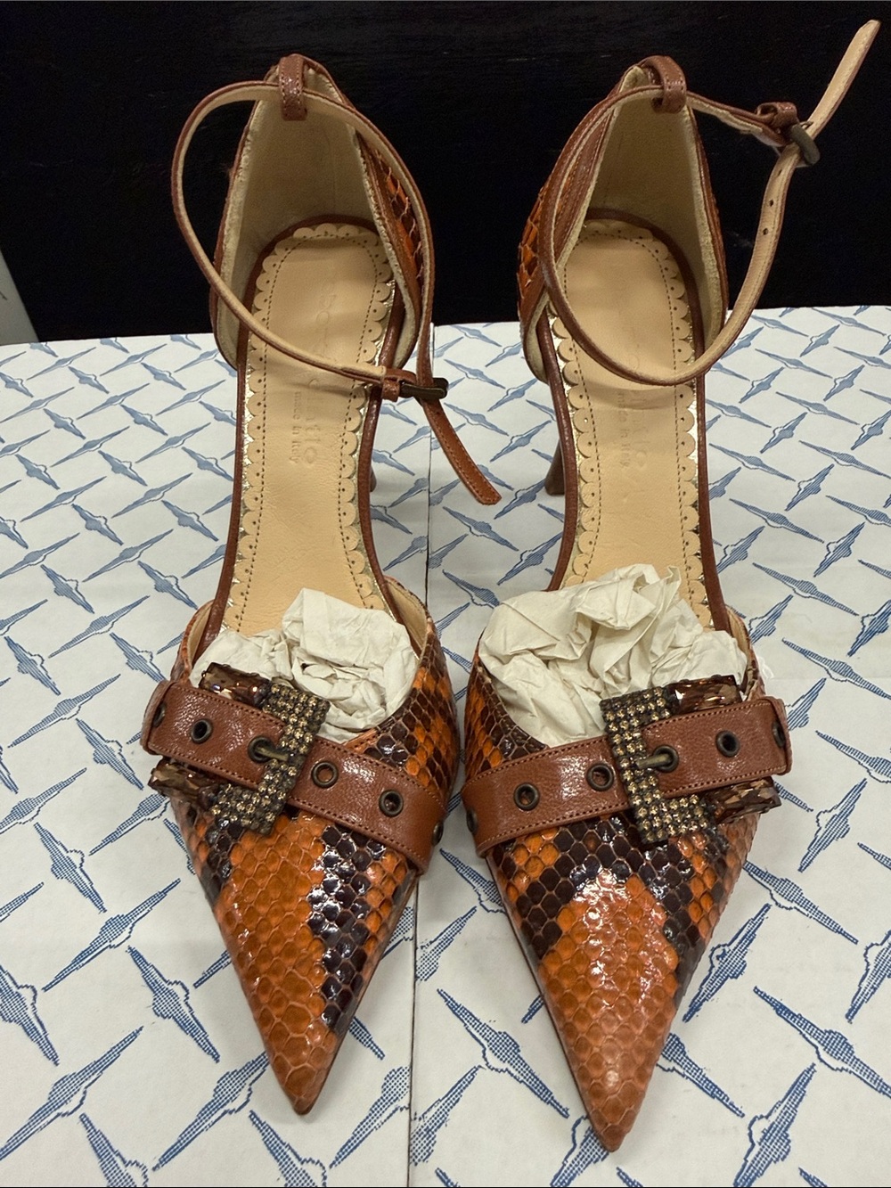Pointed Ankle-Strap Pumps in Brown Snakeskin Pattern